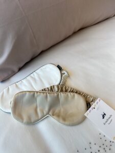 Silkmood_zijden_oogmasker_champagne_overzicht