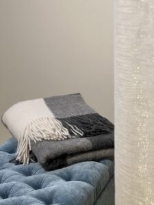 Brun de Vian Tiran plaid - lima paon creme_sfeerbeeld2