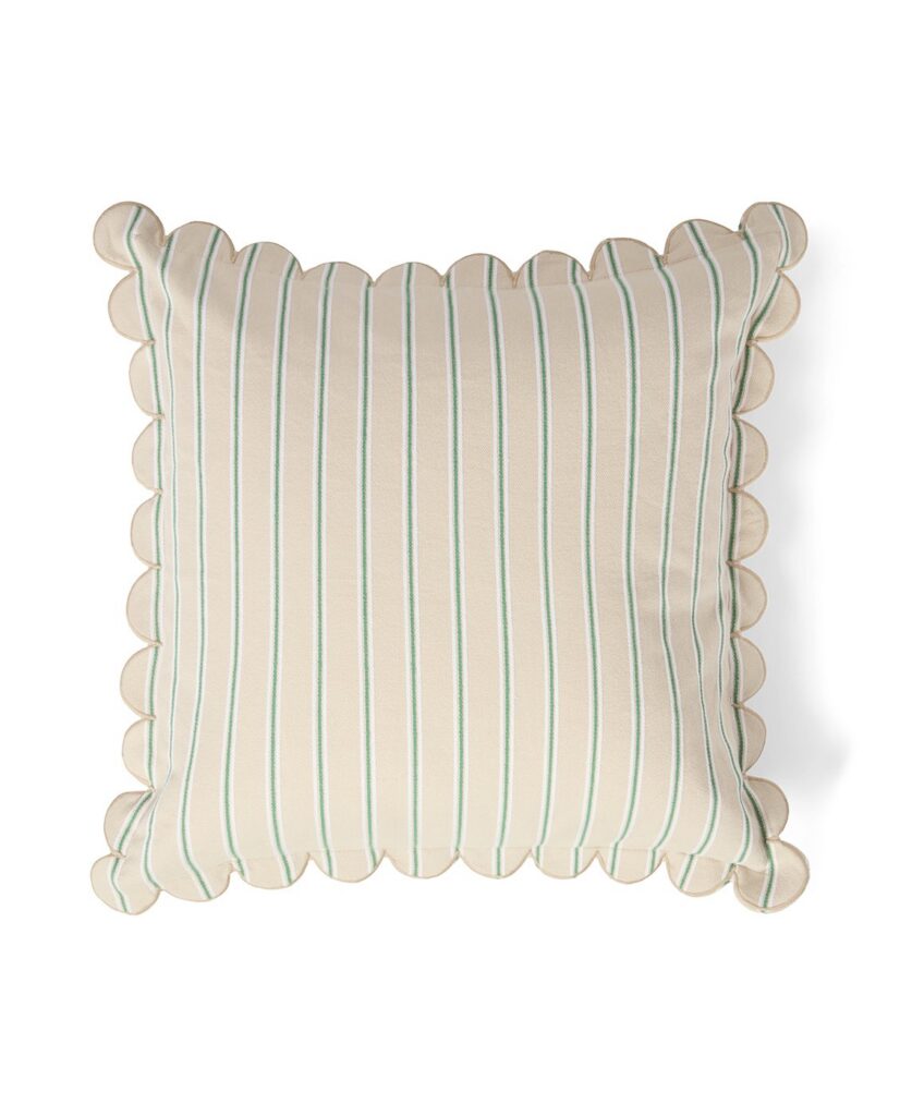 Lexington sierkussen hoes - 50x50 - Striped scallop wing - beige