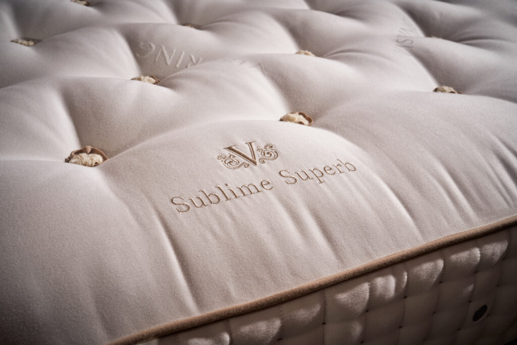 sublime-superb_mattress_close-up