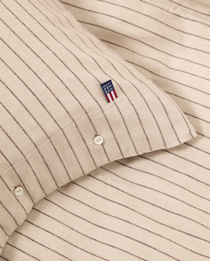Lexington_flanel_pinstripe_detail_logo